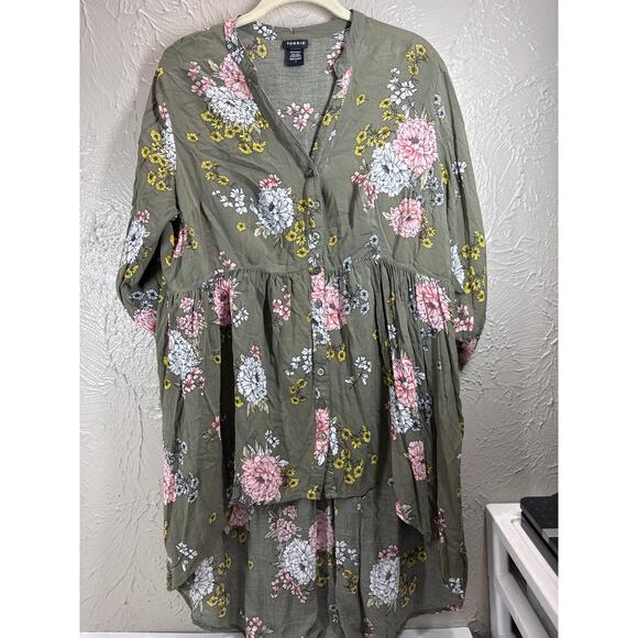 Torrid Green Floral Hi-Lo Babydoll Womens Tunic Top Tab Sleeve Plus Size 1 - Picture 1 of 4